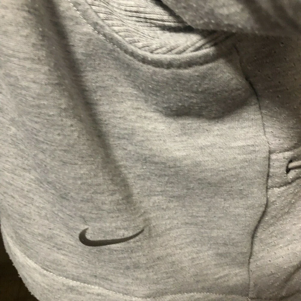 NIKE x JFS sz M Gray Short Sleeve Pullover Sweatshirt Top